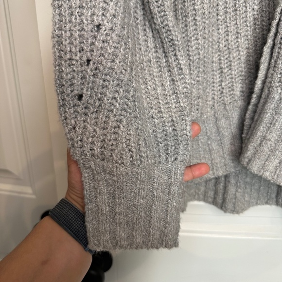 American Eagle Oversized Soft Button Front Cardigan - Gray - Picture 5 of 8